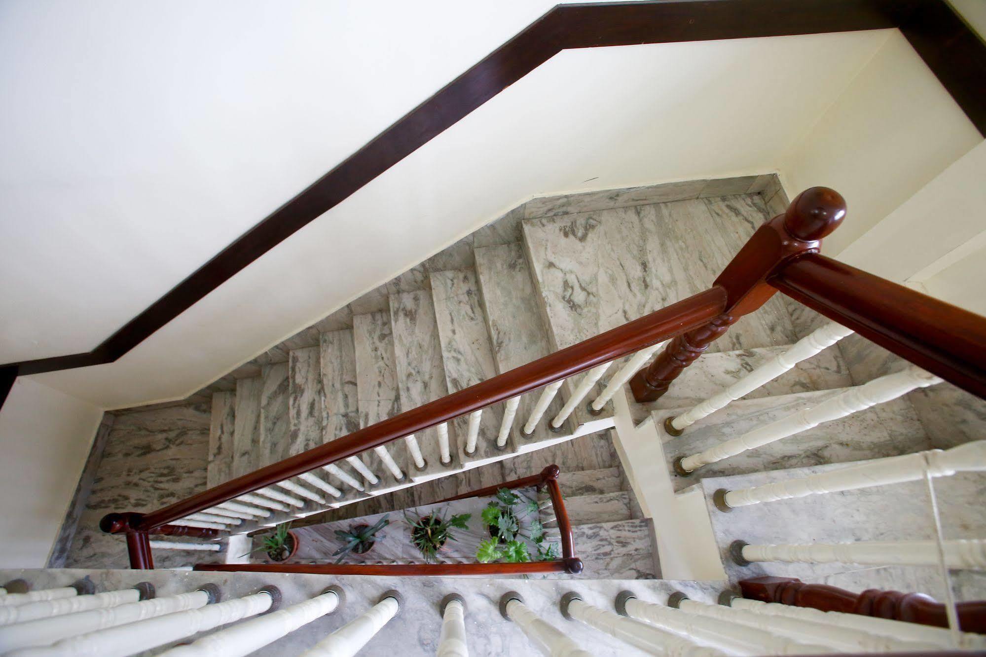 Hotel Nandini Kathmandu Luaran gambar